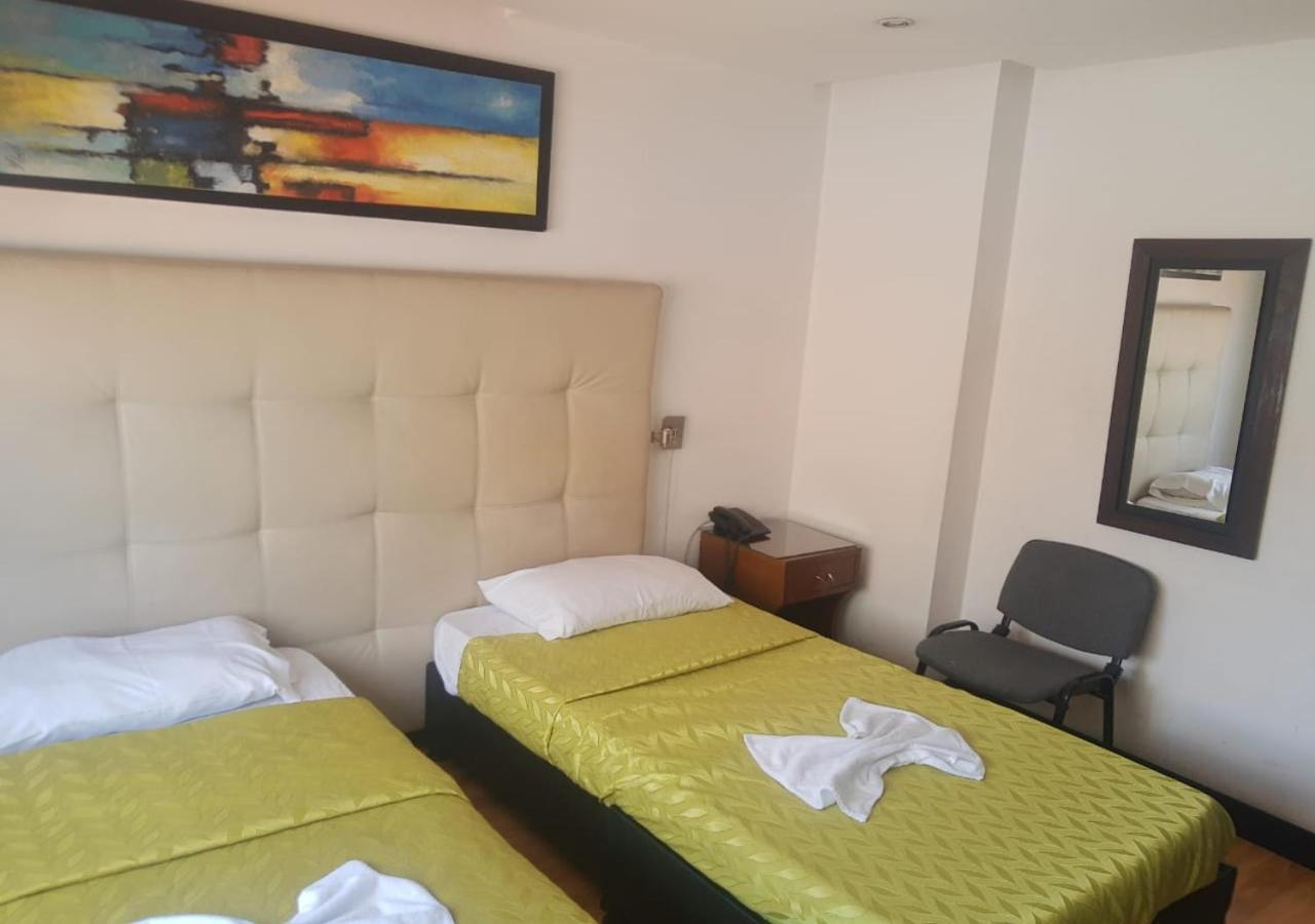 Tower - Embajada Americana Otel Bogotá Dış mekan fotoğraf